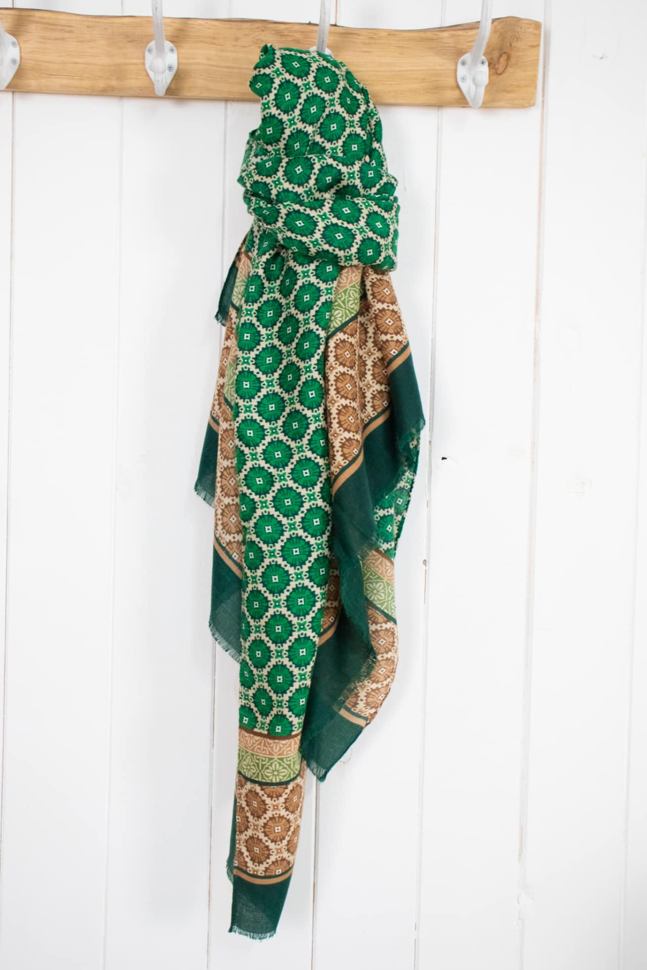 foulard multifantasia geometrica