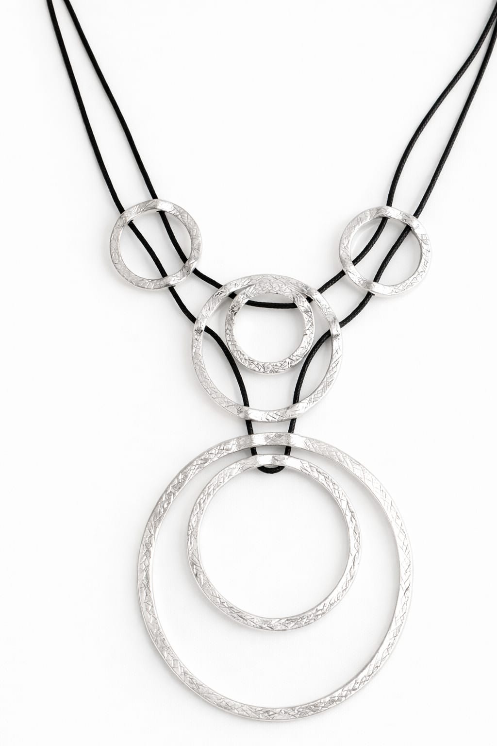 collana 83 –  –